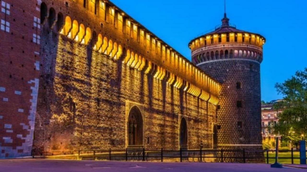 Cosy Apartment 2 Minutes From Duomo มิลาน ภายนอก รูปภาพ